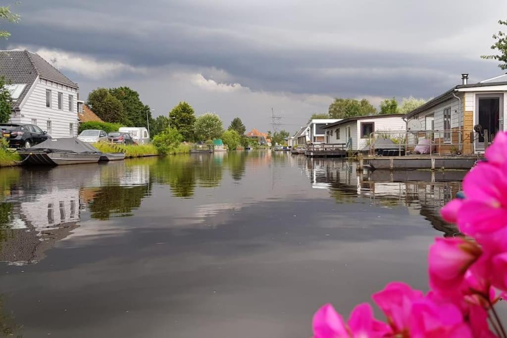 Out Of Amsterdam, River Apartment Close To City Брук-ін-Ватерланд Екстер'єр фото
